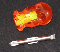 SCHROEVENDRAAIER STUBBY PH2/6 MM AT